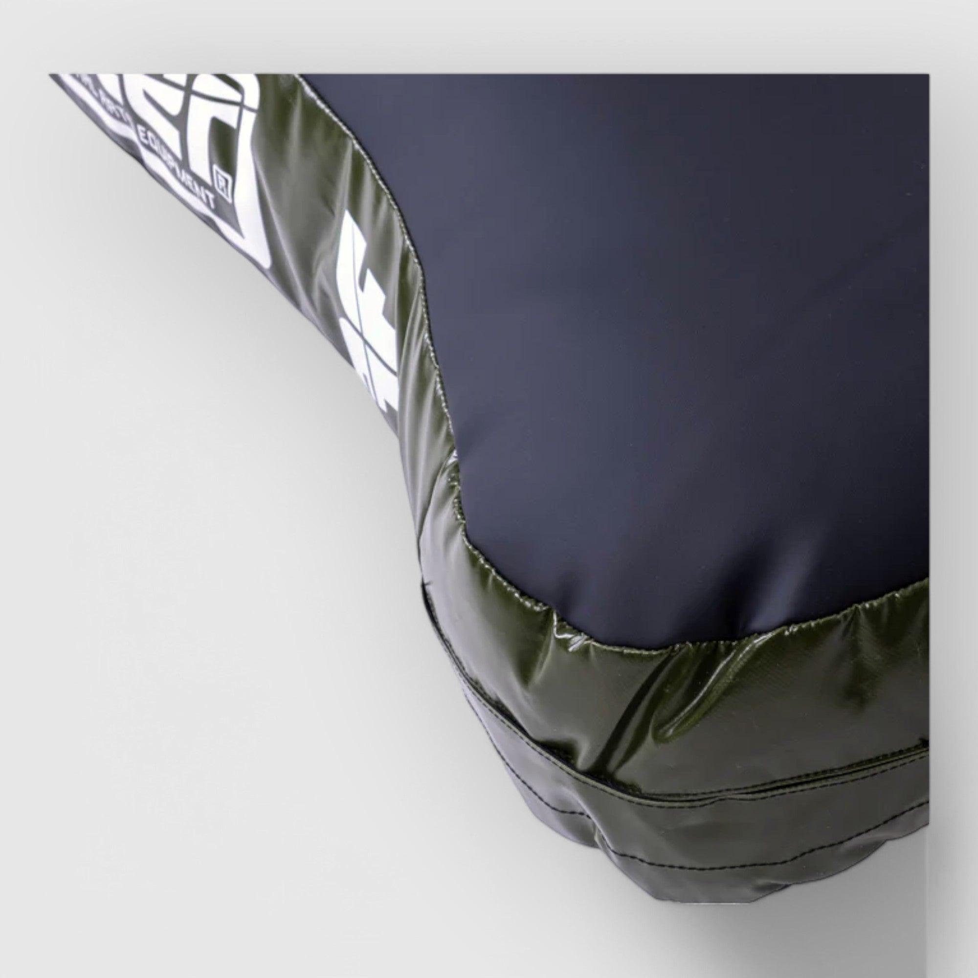 FIGHTER Dummy for MMA Svart/Grønn - CombatStore.no