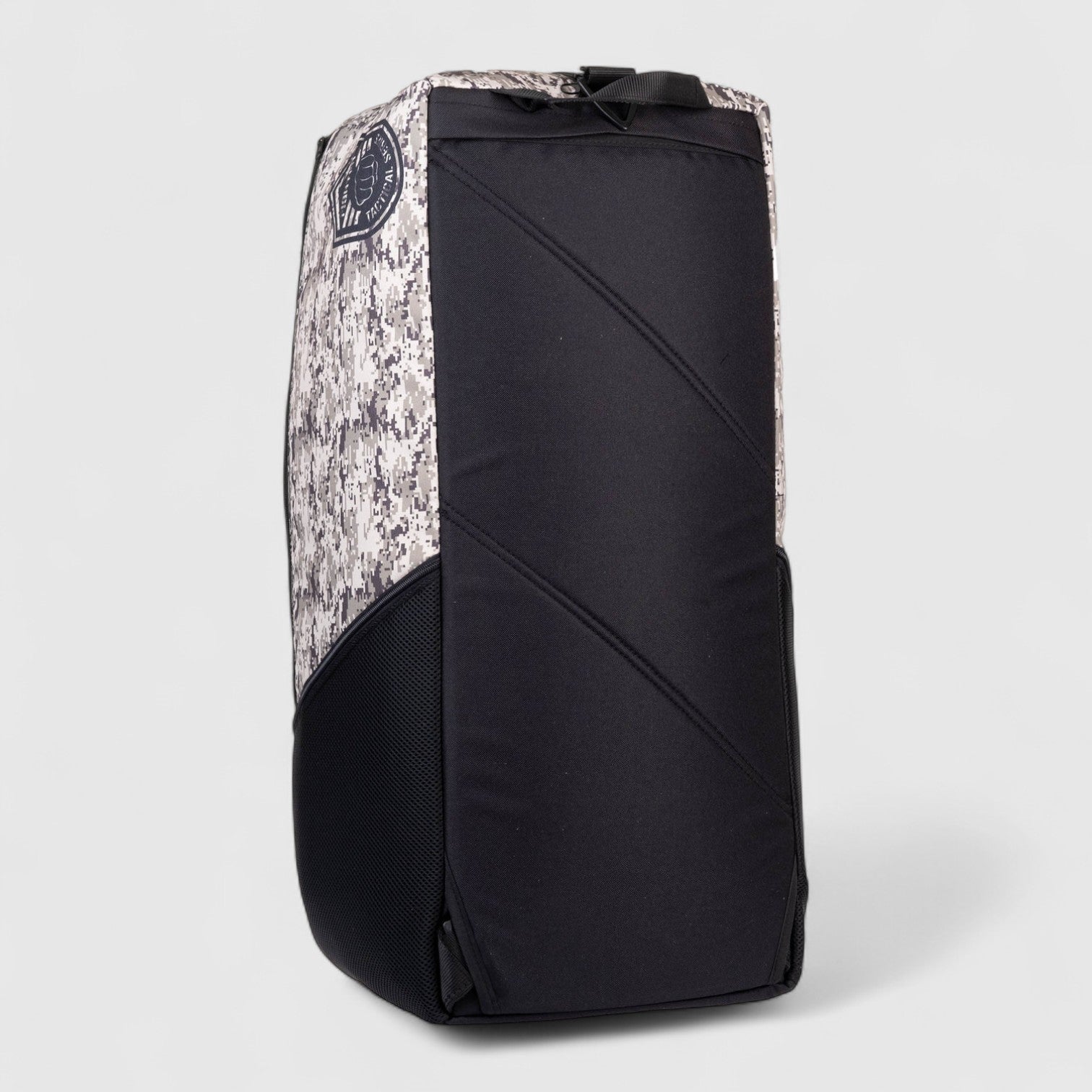 FIGHTER Sports Bag/Ryggsekk - Desert camo - CombatStore.no