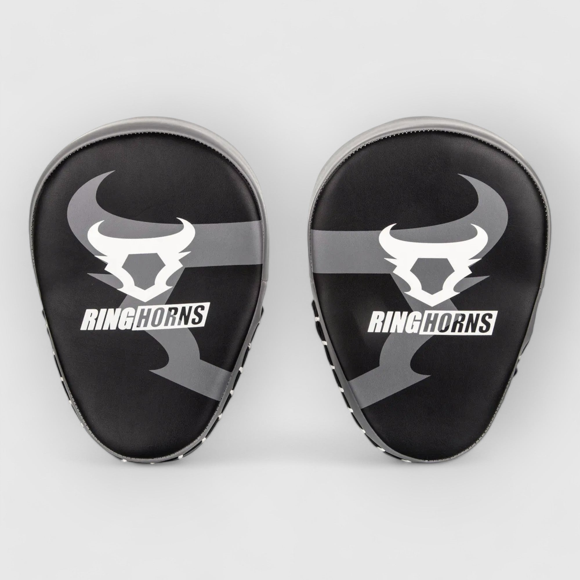 RINGHORNS Charger Slagputer - Svart - CombatStore.no