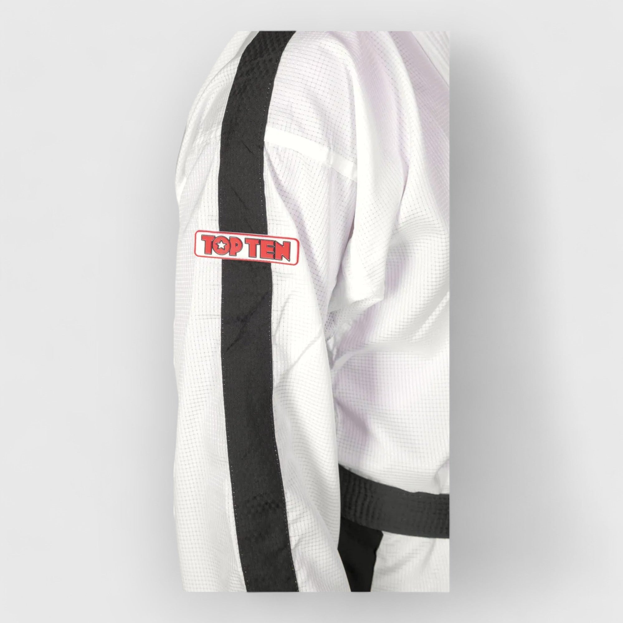 TOP TEN Elite Instructor Diamond ITF Taekwondodrakt 4 - 6 Dan - CombatStore.no