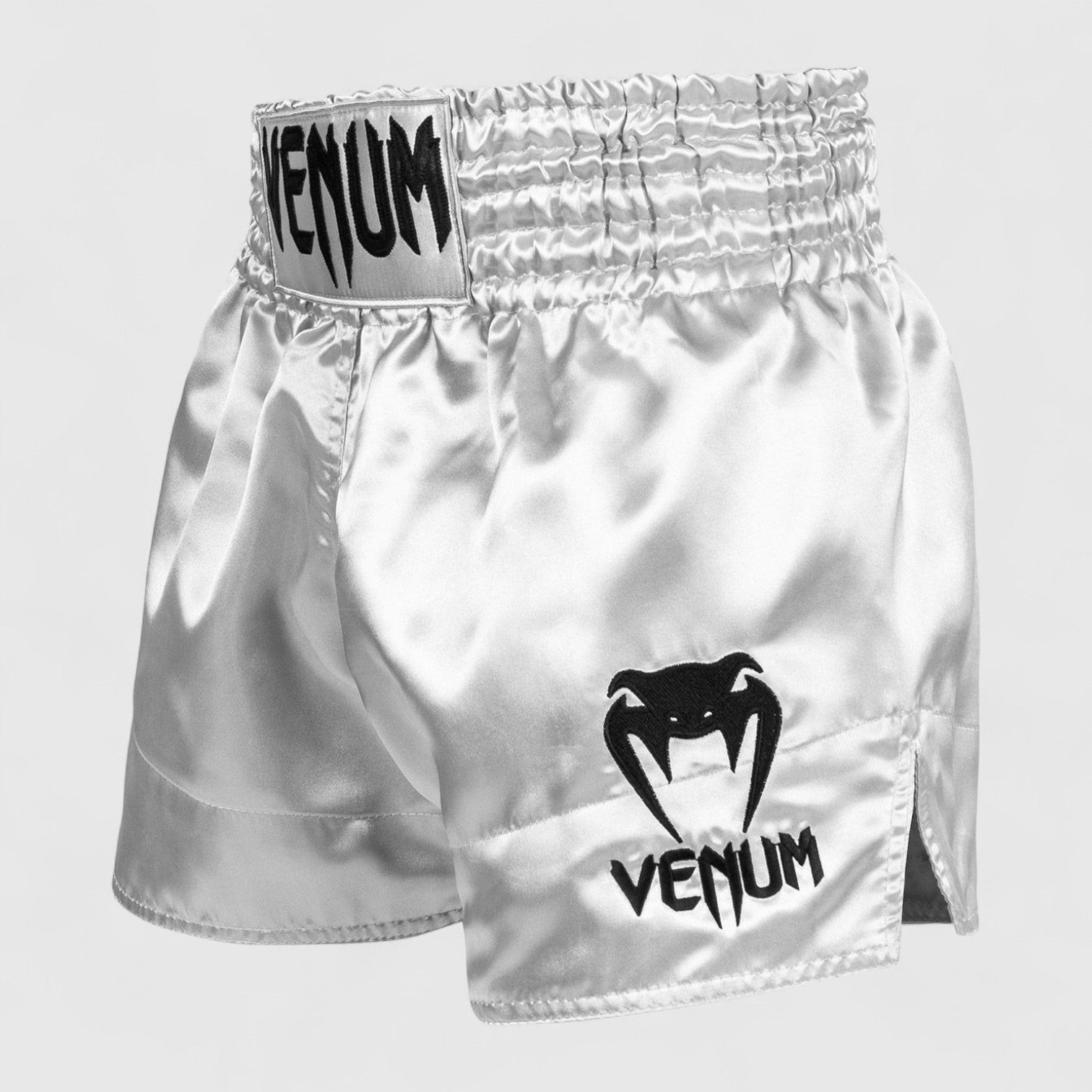 VENUM Classic Muay Thai shorts – klassiske shorts for trening og konkurranse - CombatStore.no