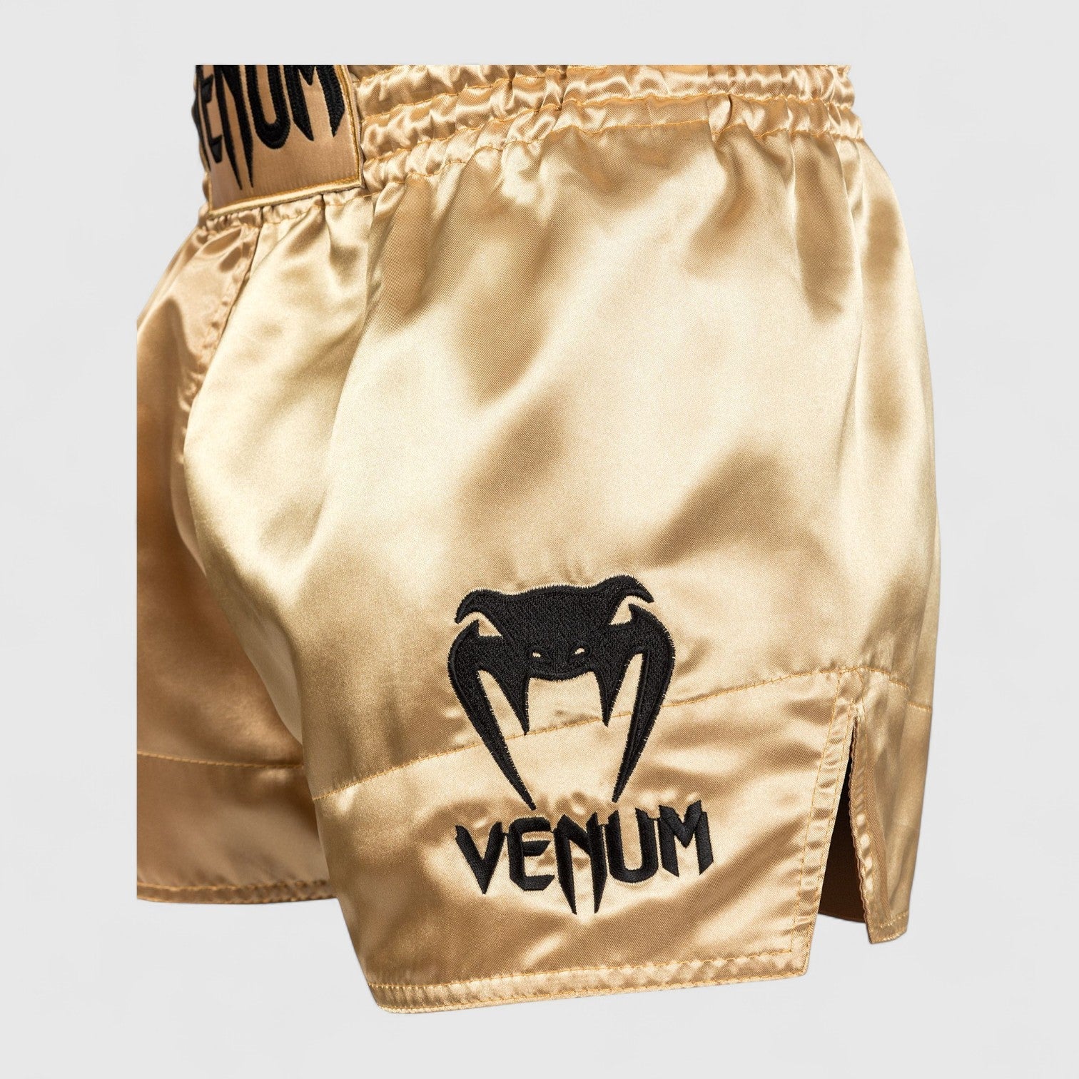 VENUM Classic Muay Thai shorts – klassiske shorts for trening og konkurranse - CombatStore.no
