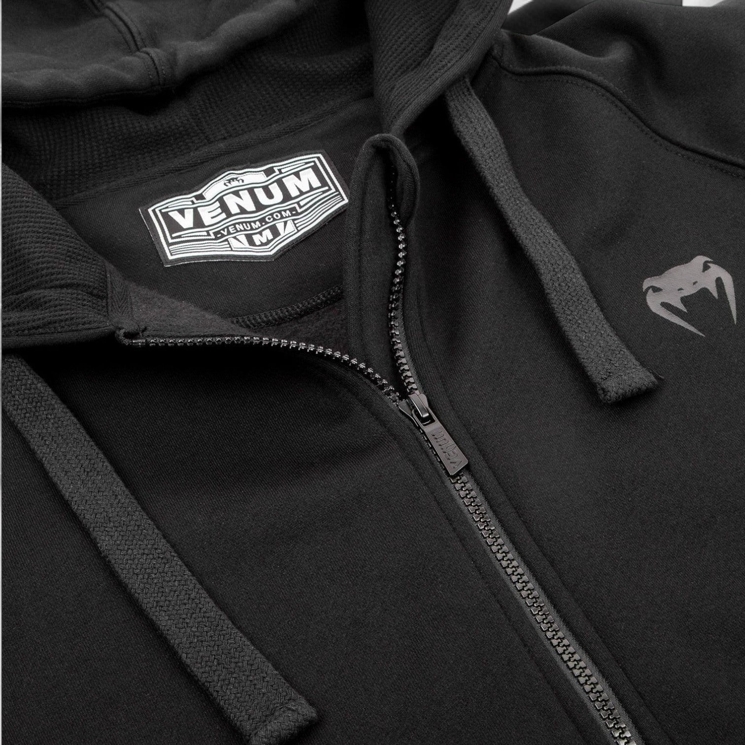 VENUM Contender 3.0 Hettejakke - Svart/Svart - CombatStore.no