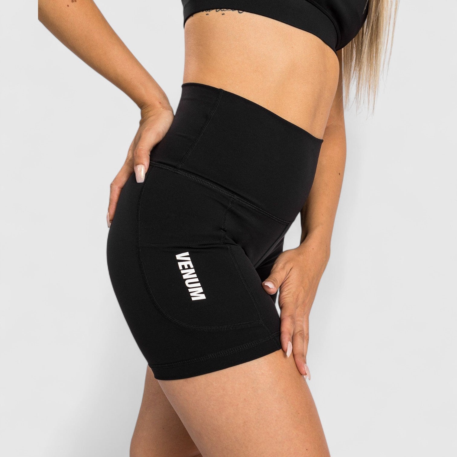 VENUM Essential Treningsshorts - CombatStore.no