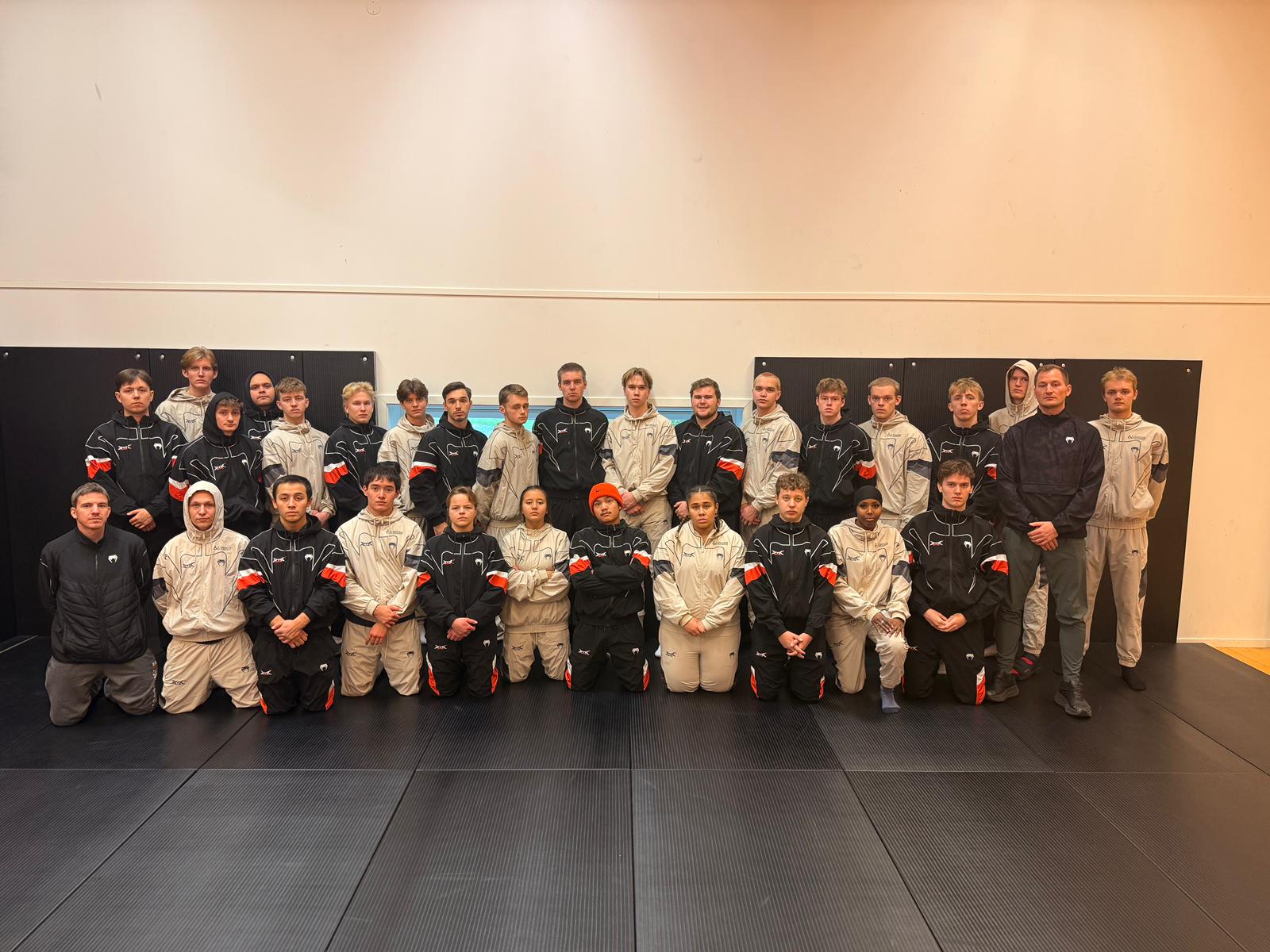 Velkommen Albert – vår mann på veien mot Venum Training Camp 2026 🥊 - Combat Store AS