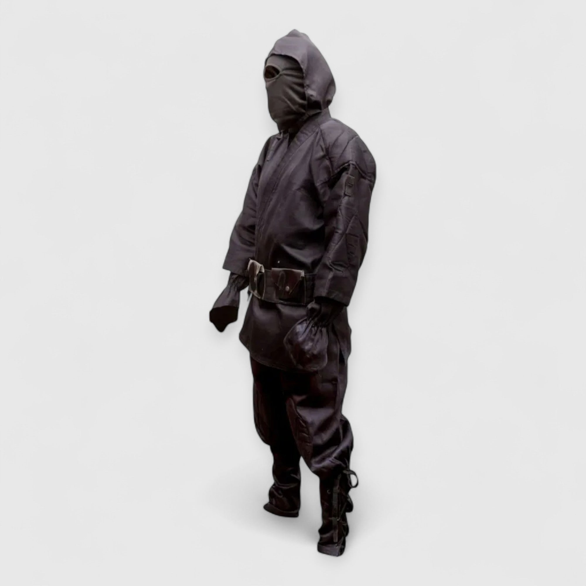 HAYASHI Ninjadrakt med utstyr - CombatStore.no