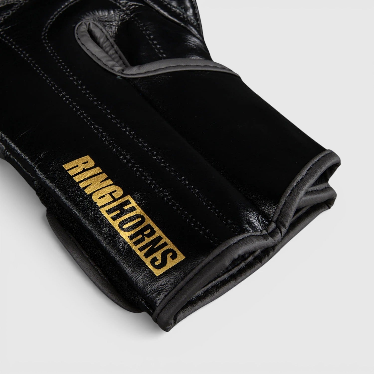 RINGHORNS by Venum Charger boksehansker - Combat Store AS