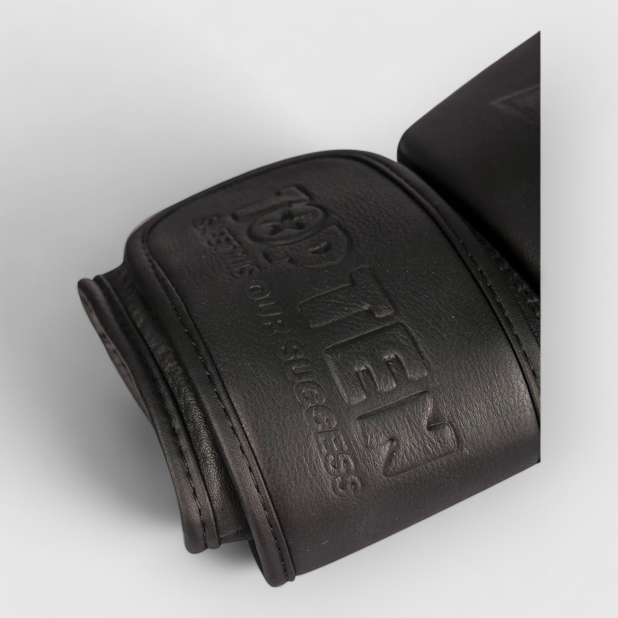 TOP TEN Black'n'Black Boksehansker - CombatStore.no
