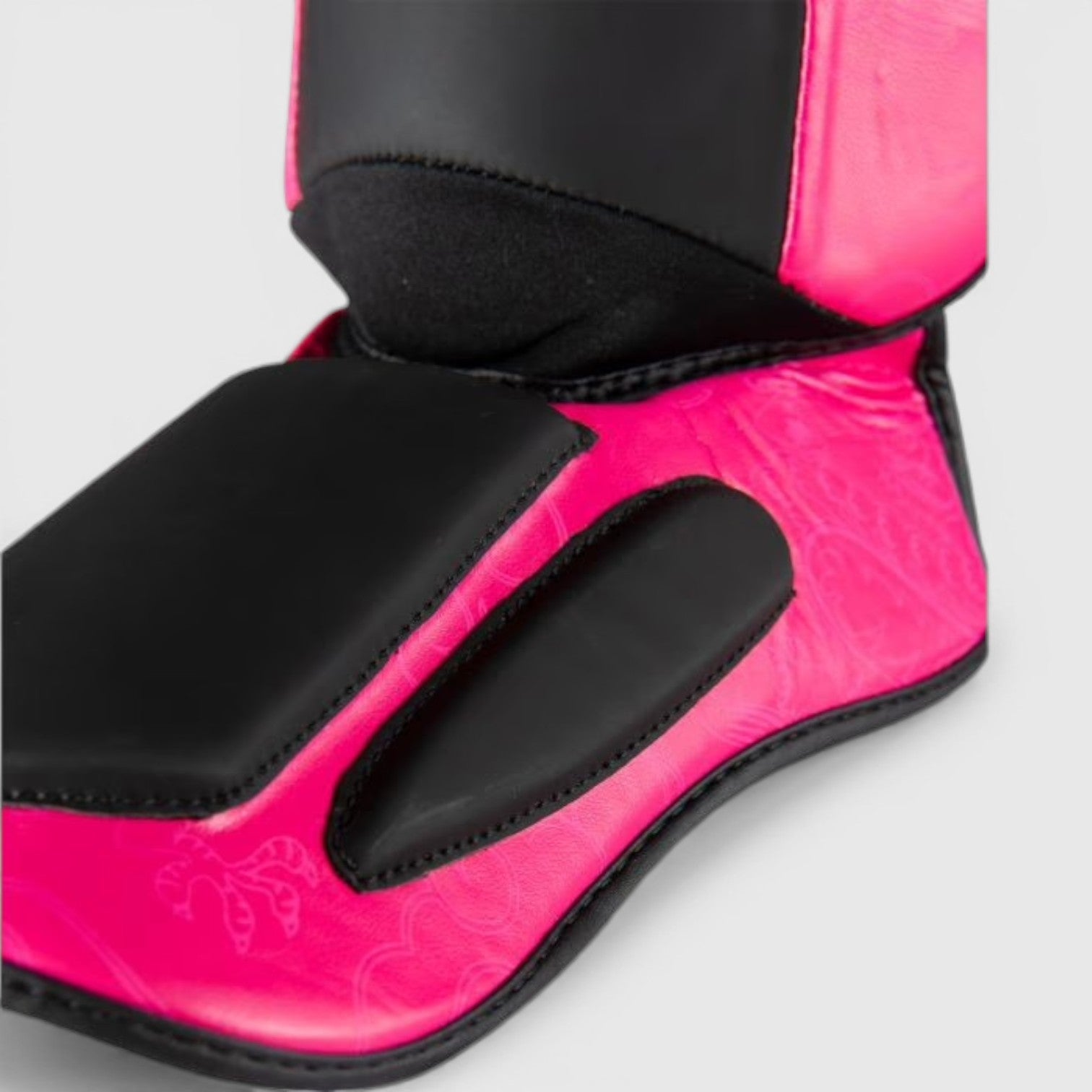 TOP TEN DRAGON Legg og vristbeskytter Svart Rosa - Combat Store AS