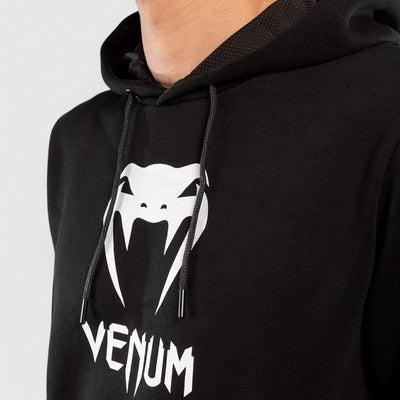 VENUM Classic Hettegenser - Svart/Hvit - CombatStore.no