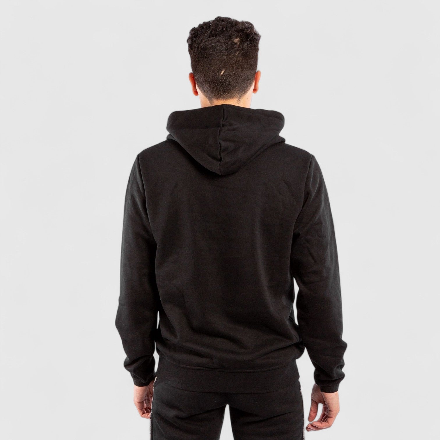 VENUM Classic Hettegenser - Svart/Svart - CombatStore.no