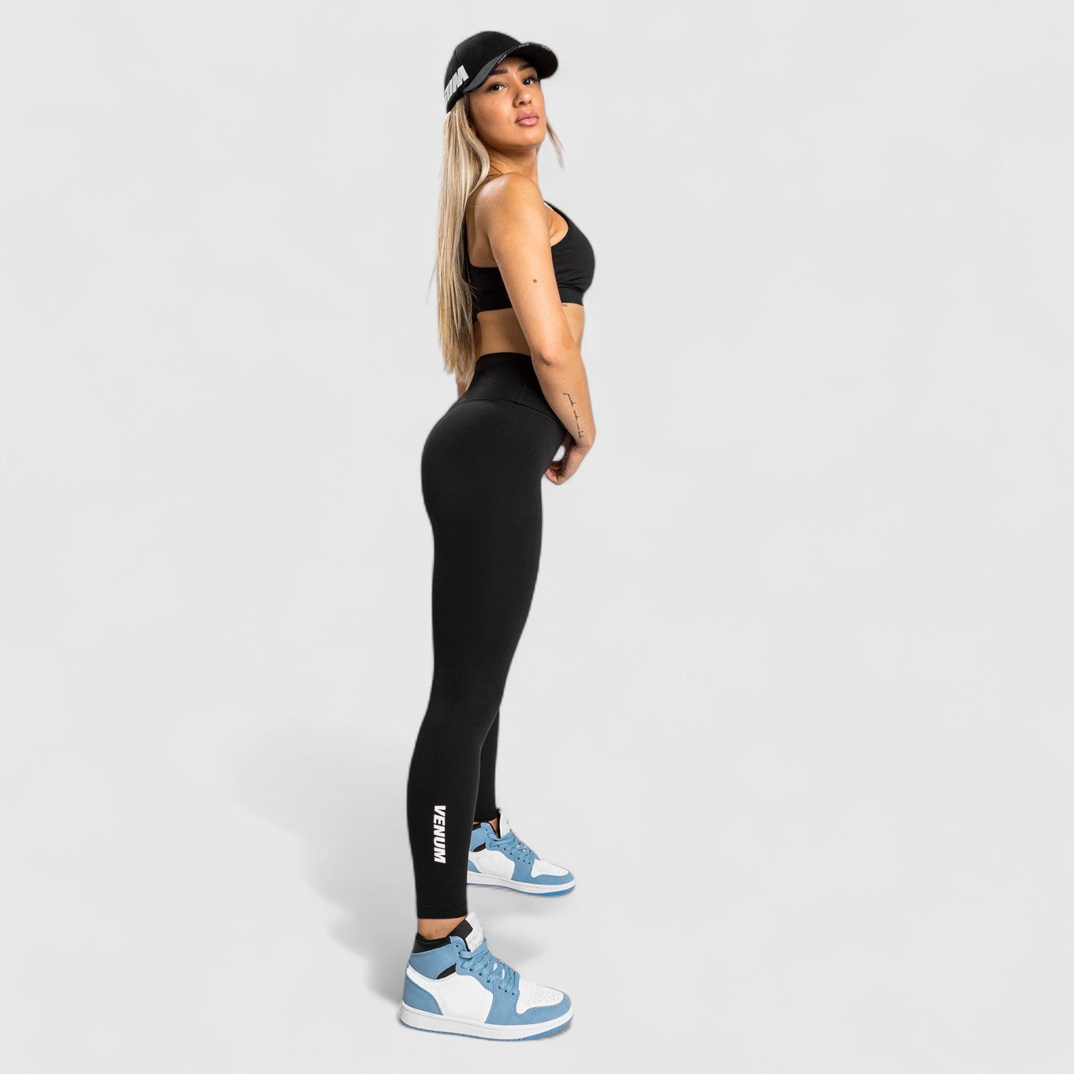 VENUM Essential Lifestyle Tights - CombatStore.no