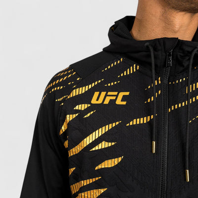 VENUM Fusion Autentisk Fight night hettejakke Champion - CombatStore.no