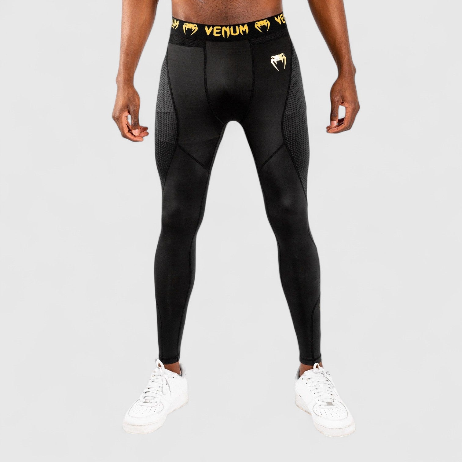 VENUM G - FIT Kompresjonstights - Svart/Gull - CombatStore.no