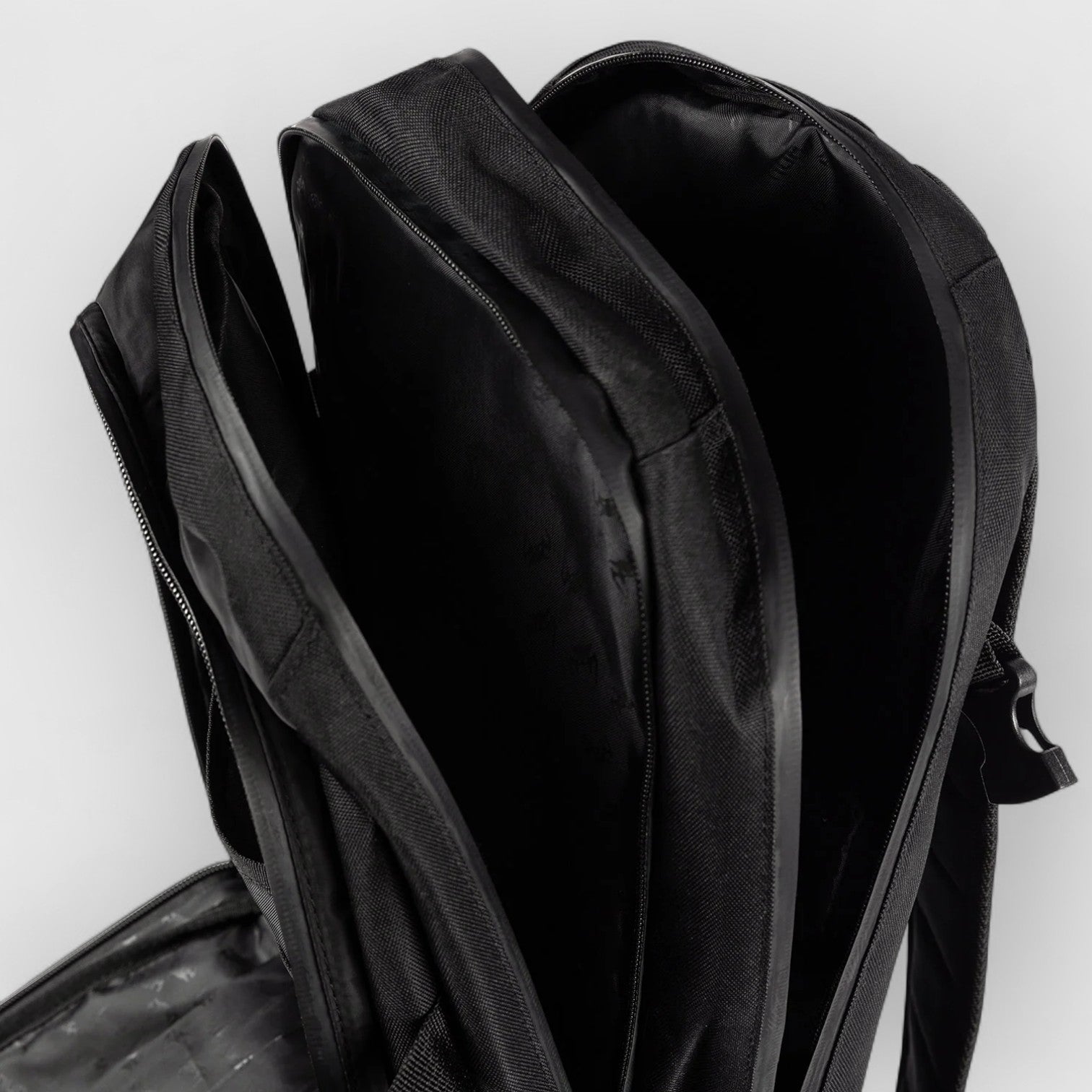 VENUM Shockwave ryggsekk - Combat Store AS