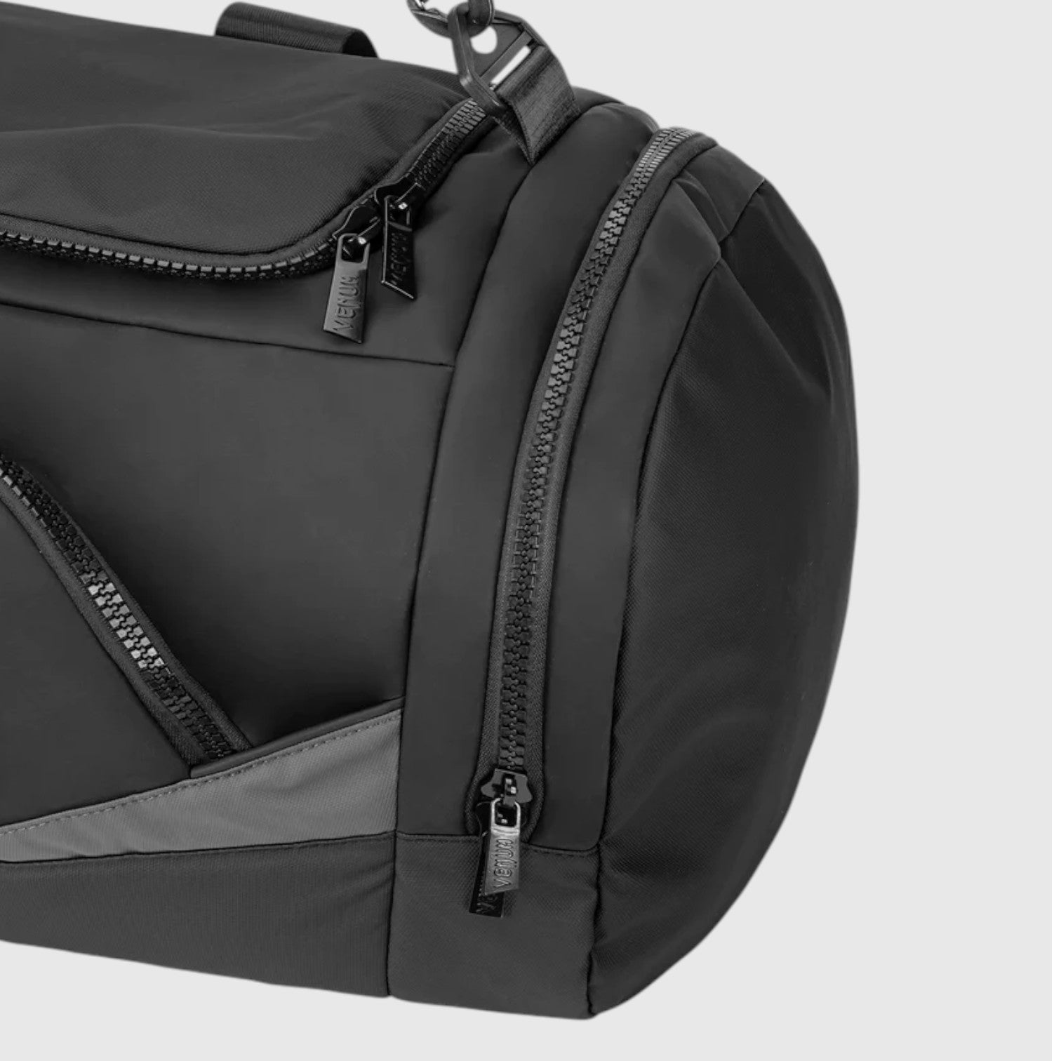 VENUM Trainer EVO 2.0 treningsbag Svart og Grå - CombatStore.no