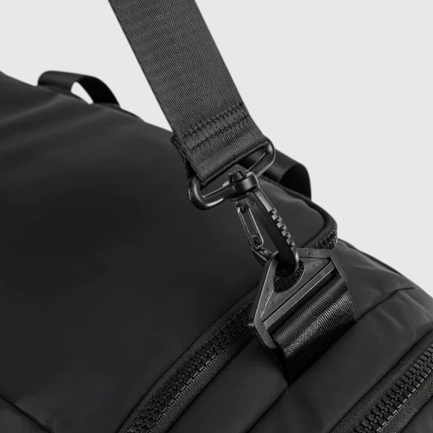 VENUM Trainer EVO 2.0 treningsbag Svart og Grå - CombatStore.no