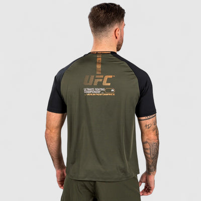 VENUM UFC ADRENALINE Dry - Tech T - skjorte Kaki - CombatStore.no