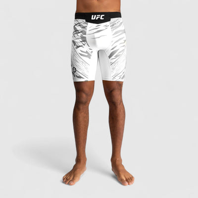 VENUM UFC Fusion Fight Night Vale Tudo Fight Shorts Hvit - CombatStore.no